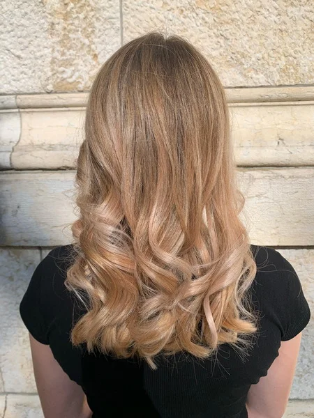 Foyliage Peach Rosé — zarte Rosétöne